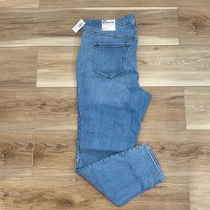 Old Navy Rockstar Super Skinny Jeans